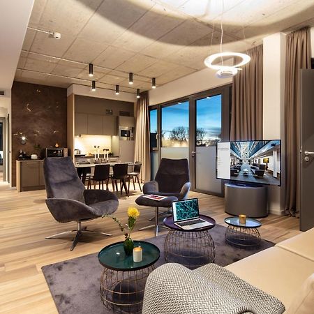 Golden Ball, Exclusive Serviced Apartments Munich Ашхайм Экстерьер фото