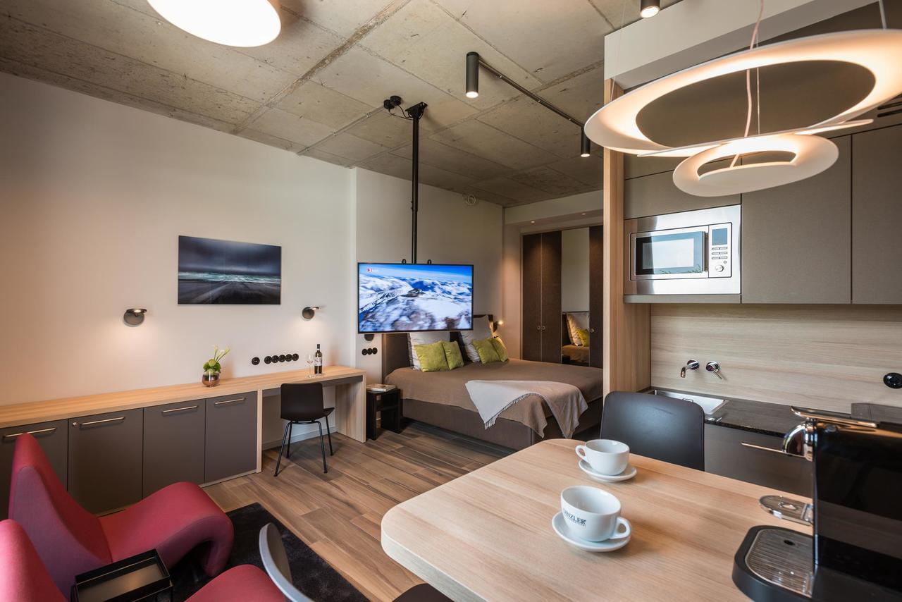 Golden Ball, Exclusive Serviced Apartments Munich Ашхайм Экстерьер фото