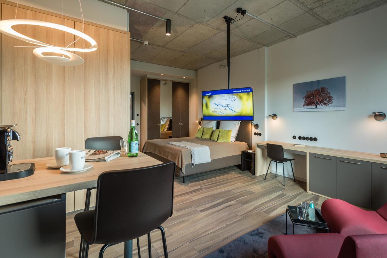 Golden Ball, Exclusive Serviced Apartments Munich Ашхайм Экстерьер фото