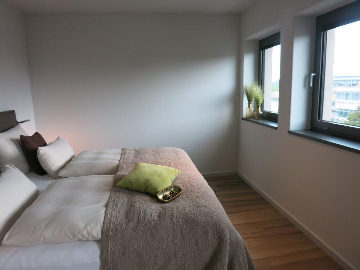 Golden Ball, Exclusive Serviced Apartments Munich Ашхайм Экстерьер фото
